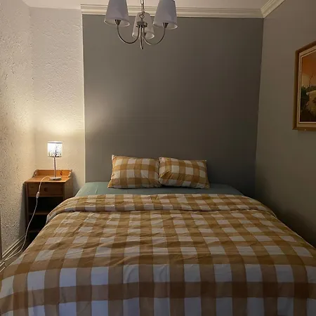 Lovely With Fireplace & Parking@city Center Drammen